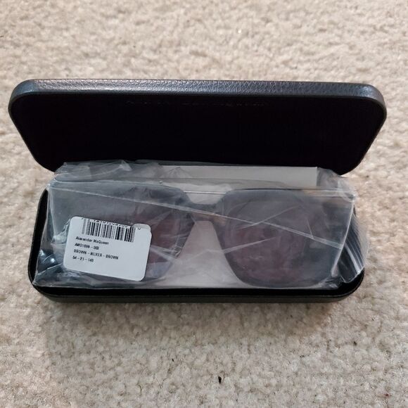 ALEXANDER MCQUEEN Unisex AM0169S 54mm - Picture 12 of 14